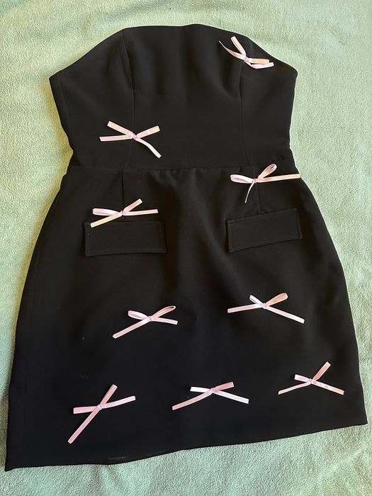 Черна рокля с панделки LM Flowers