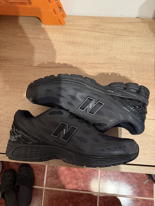 Papuci New Balance Model 1906W Trainers