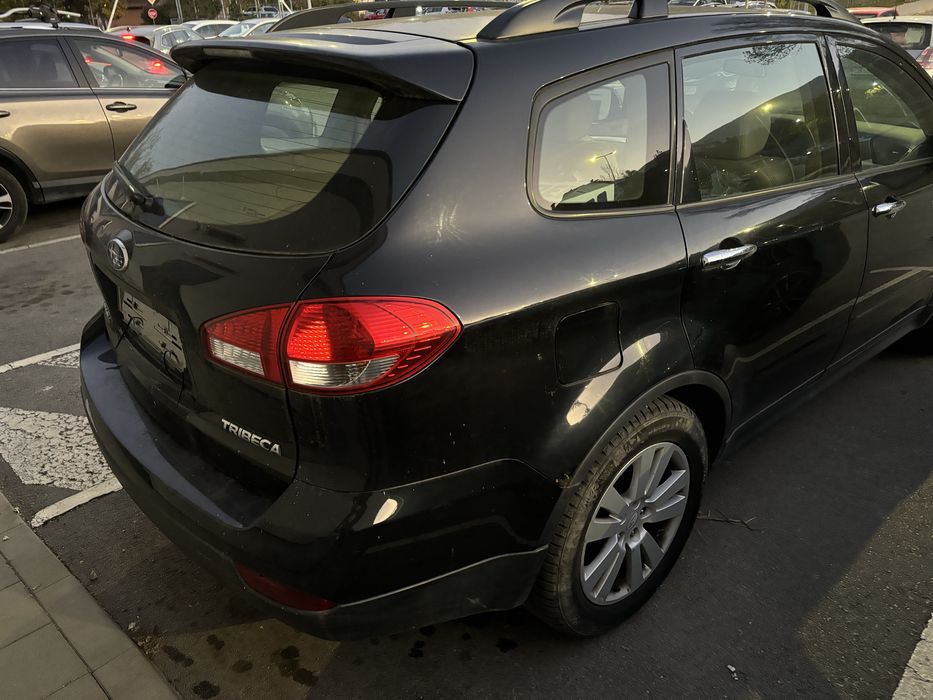 Субару Трибека на части