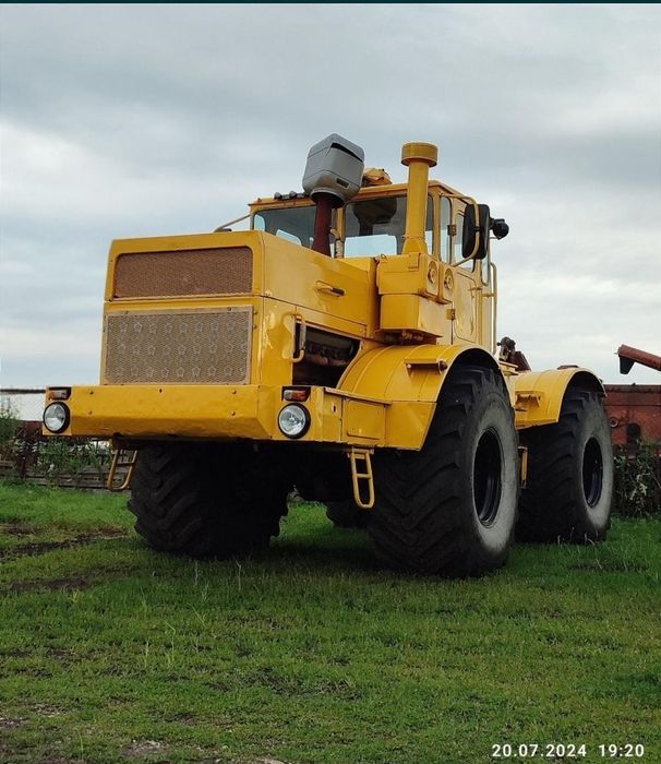 Продам К-700А в отличном состоянии. 
Полностью подгото