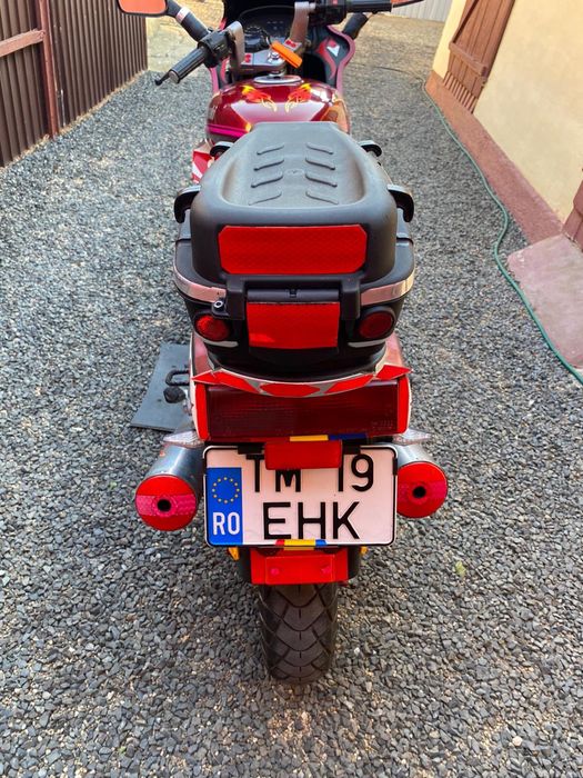 Vând Kawasaki gpz 500cc