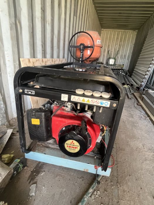 Генератор Mitsubishi