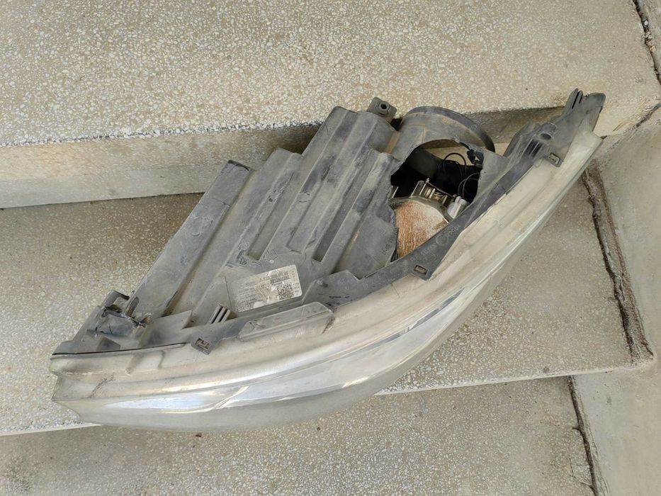 Фарове Mercedes Sprinter W910 ляв десен/Фар Мерцедес Спрентер Оригинал