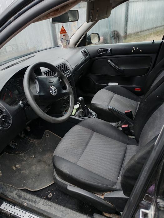 Vând golf IV 4 2002