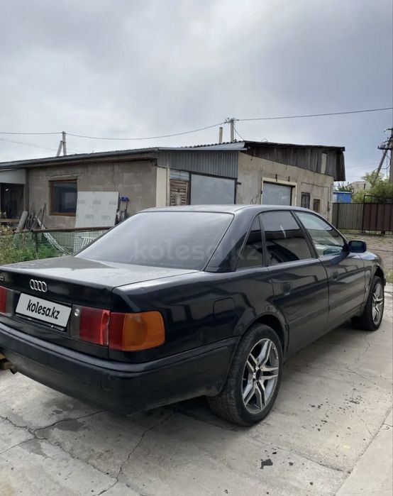Продам машину ауди 100