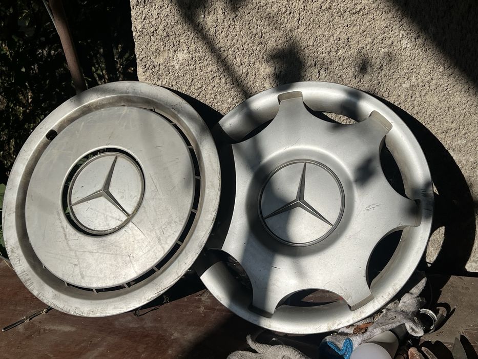 Продам оригинальные калпаки Мерседеса