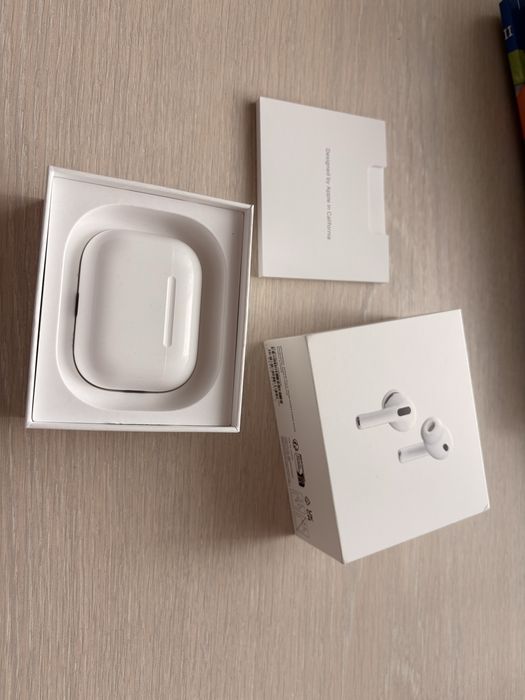 Ps vita si airpods pro 3
