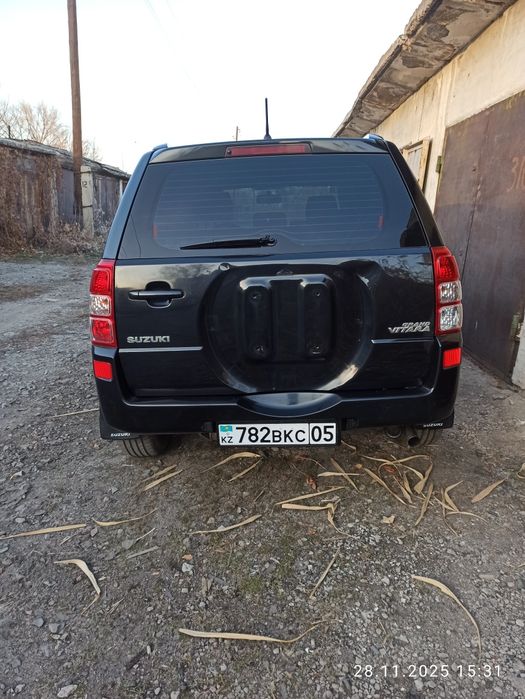 Продам Suzuki Grand Vitara 2008 год