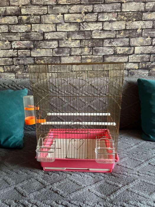 Клетка для попугаев