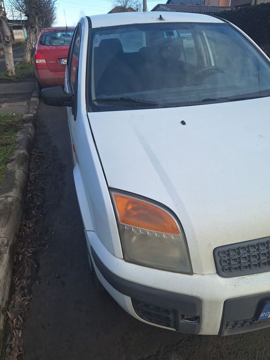 Vand ford  fusion 2007 ,al doilea prorietar , stare buna