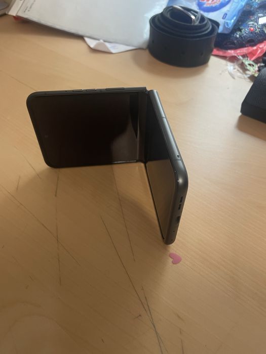 Motorola RAZR 50 flip