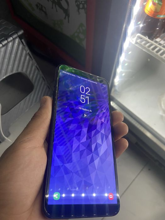 Samsung Galaxy J8