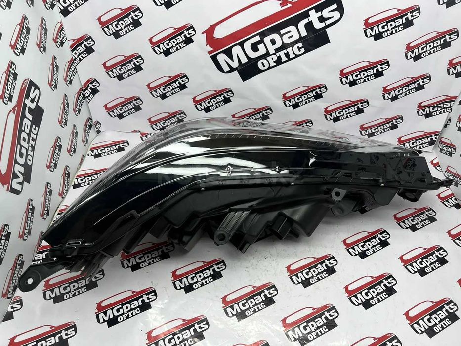 Фары на Lexus NX 2021-н.в