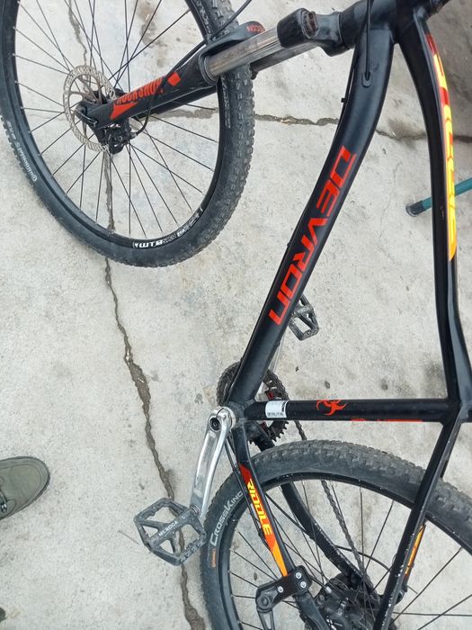 Urgent!Vând devron riddle Rm 2.7 2024,stare aproape perfectă