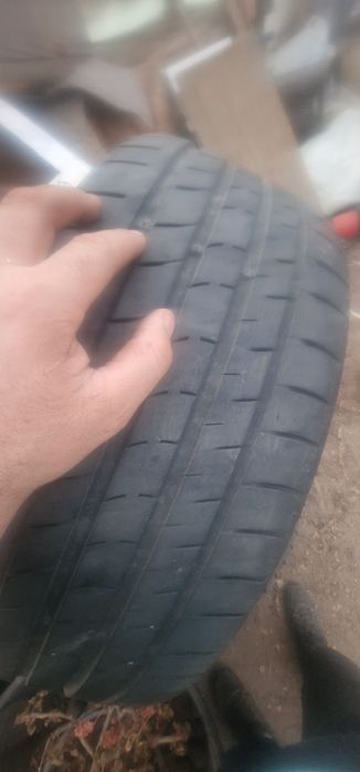 Vând caucucuri de vara  255 45 20