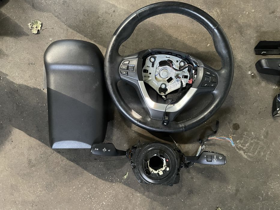 Волан с подгрев БМВ Х3/ Х4, Ф25 (volan bmw f25)