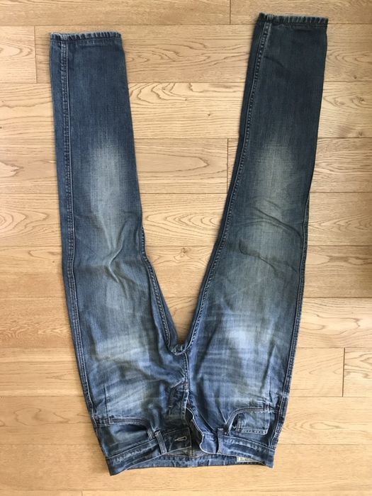 Дънки и панталони