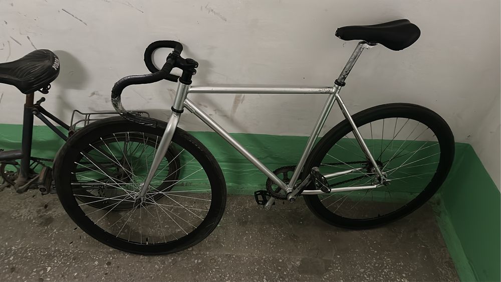 Продам Фикс Н700