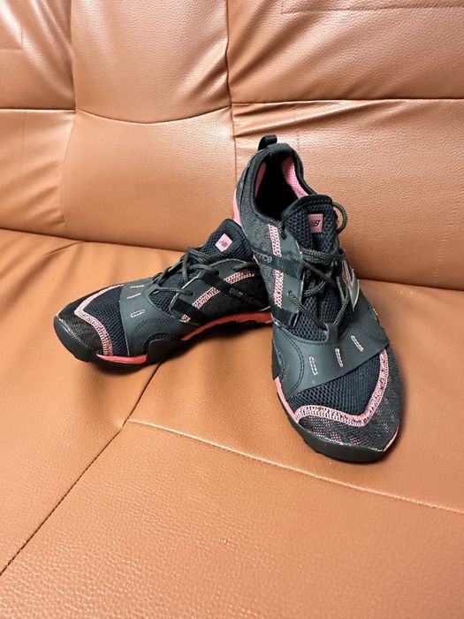 New Balance numarul 41