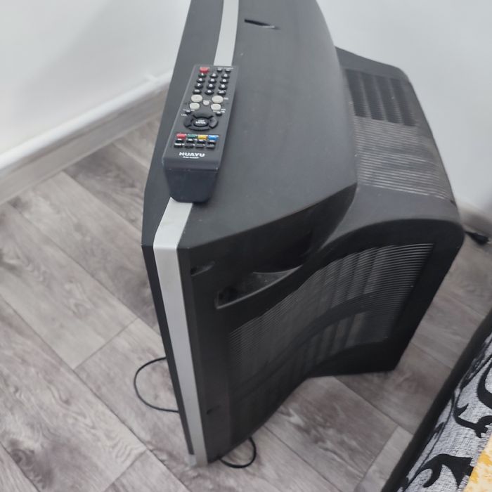 Продам отличный телевизор Samsung