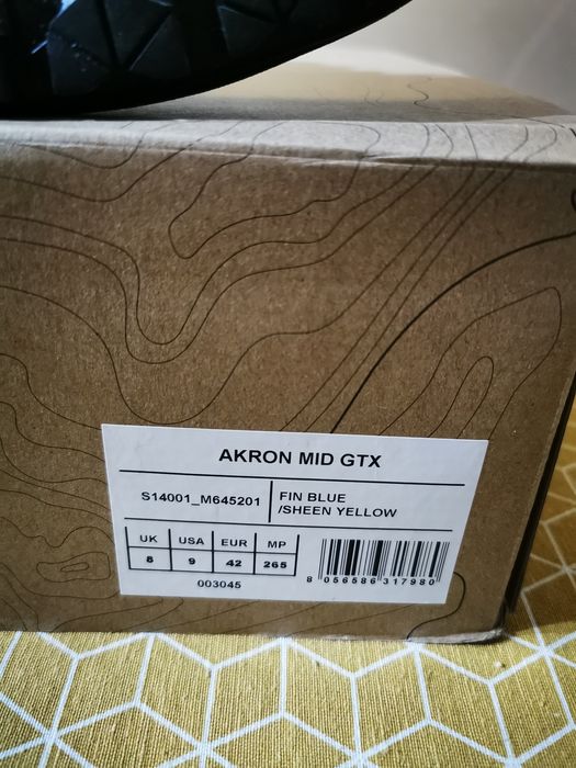 Garmont Akron Mid GTX 42 планински обувки