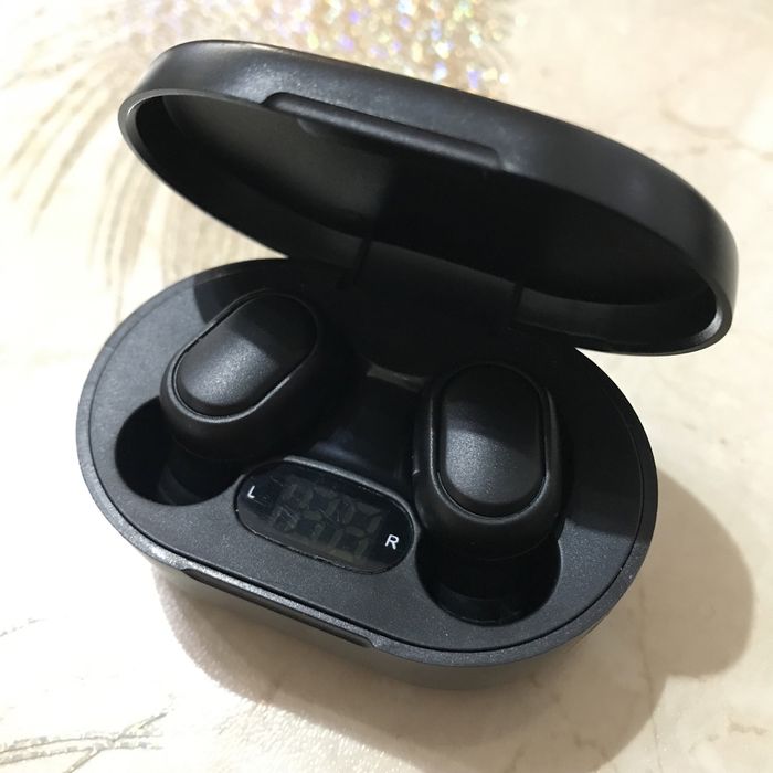 Casti wireless compatibile Android si iOS