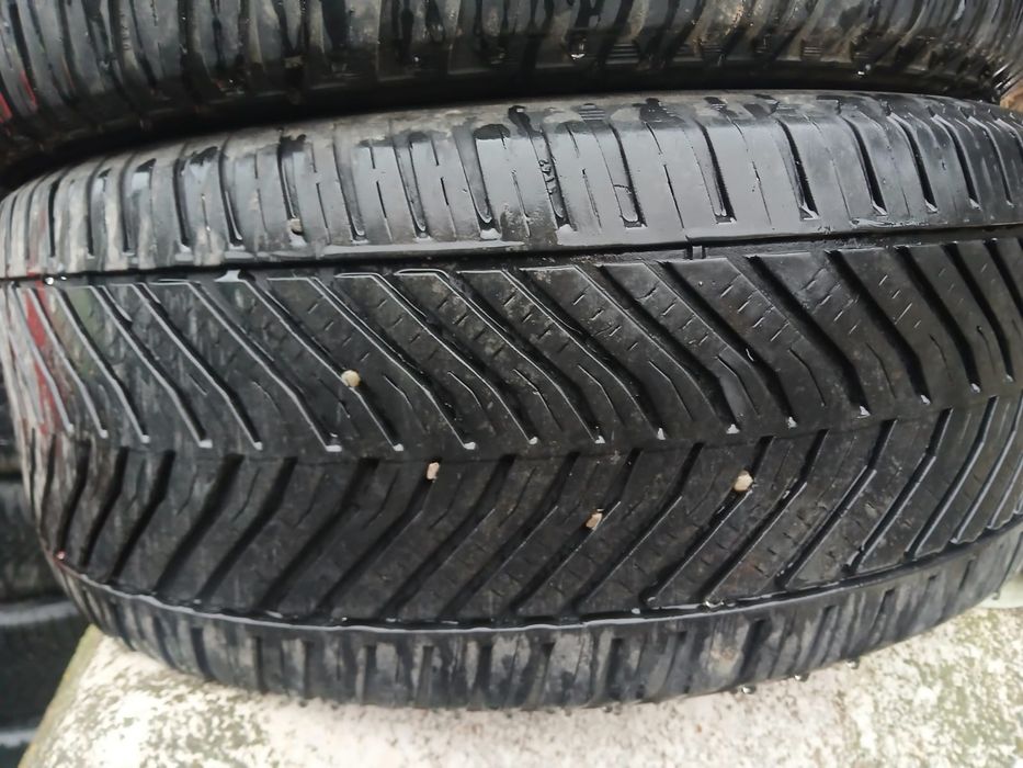 Vând cauciucuri All Season 255 55 R18