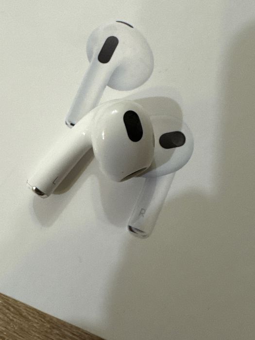 airpods pro 2,Airpods 4,Airpods 3,Airpods 2 Left или Right.Цена внутри