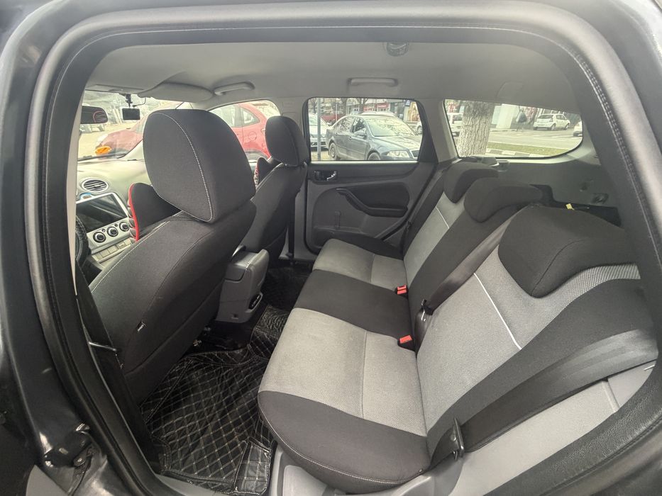 Vand ford focur da2 din 2010