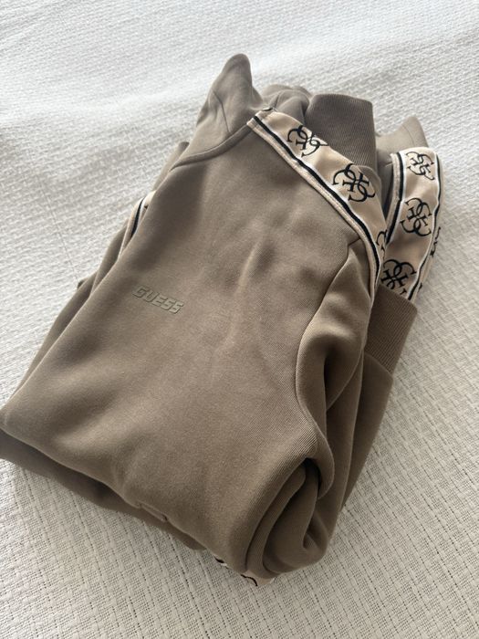 Дамски комплект Guess
