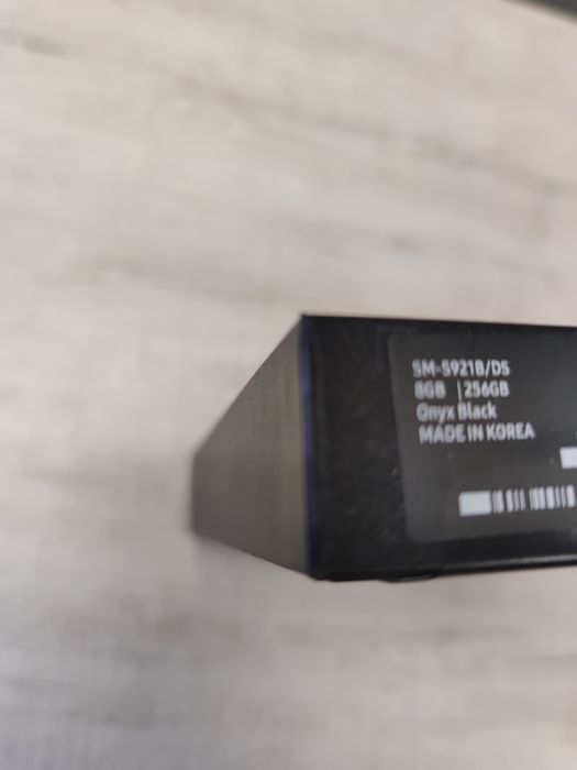 НОВ! Samsung Galaxy S24 5G 256GB 8RAM Yellow Grey 2г. Гаранция!