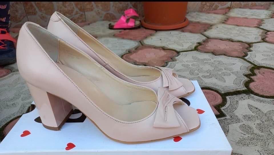 Pantofi piele mar.38, 39