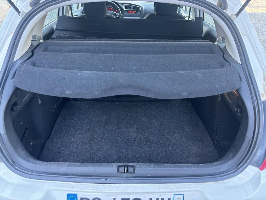 Citroen C4 1.6 HDi 2012г Ситроен Ц4 1.6 ХДи на-части!!