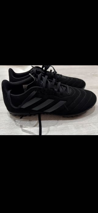 Ghete de fotbal Adidas