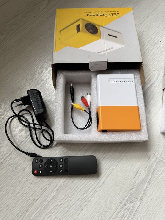 Проектор сатылады