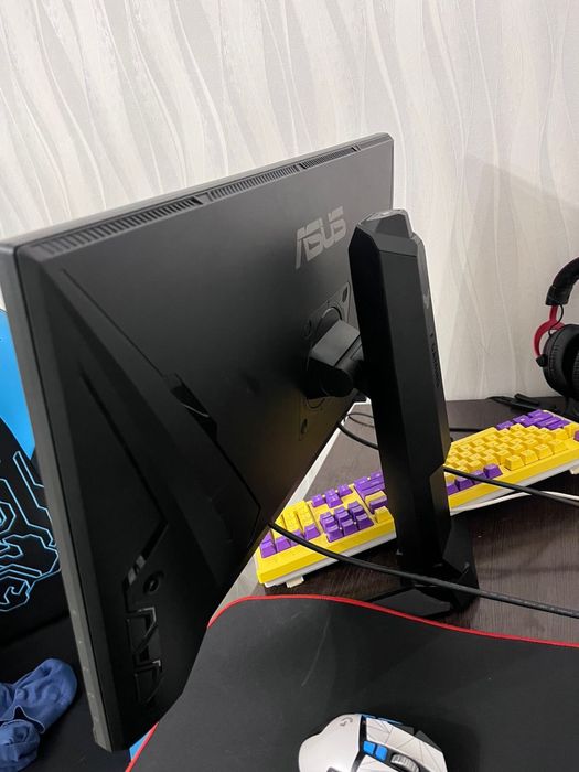 Монитор Asus Tuf gaming