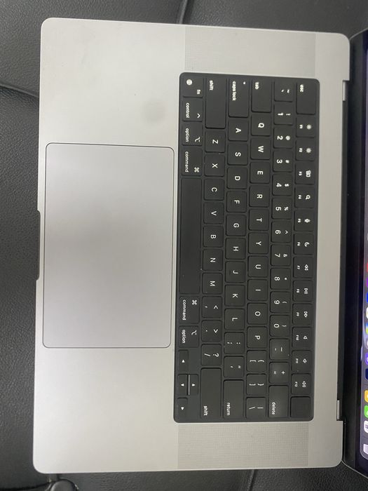Macbook m2 pro 16gb 1tb
