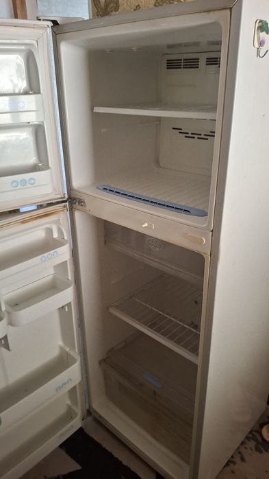 Холодильник LG не рабочий