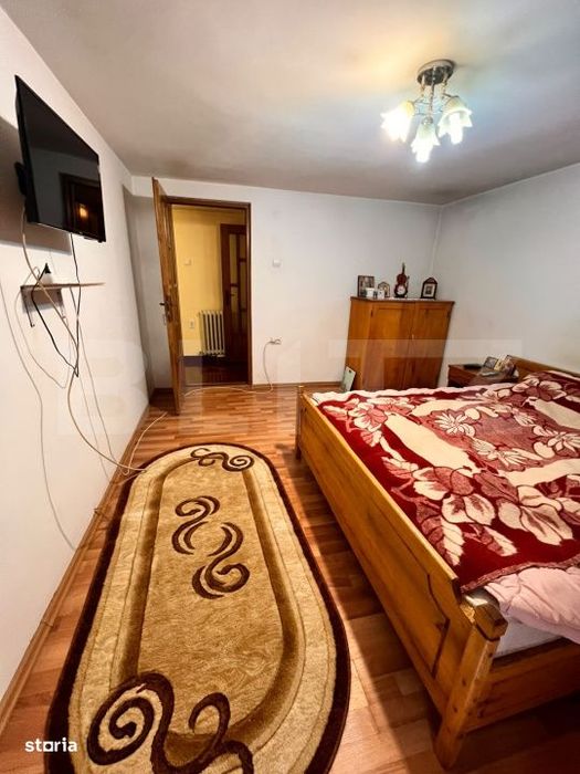 Casa de vanzare, 90 mp, teren 1500 mp, zona Toplita