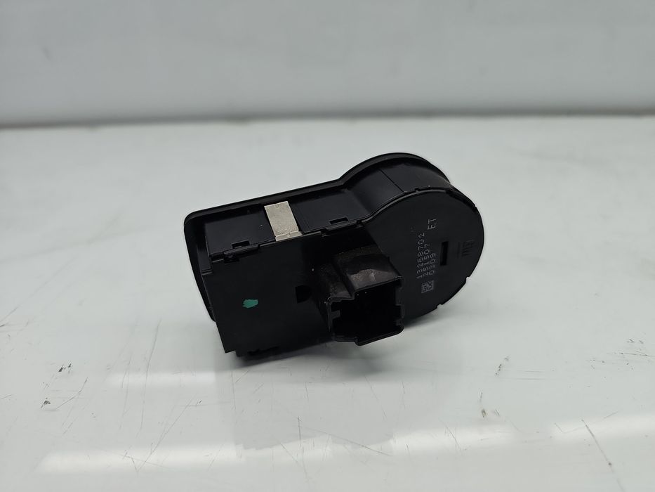 Bloc lumini Opel Astra J [Fabr 2009-2015] 13268702