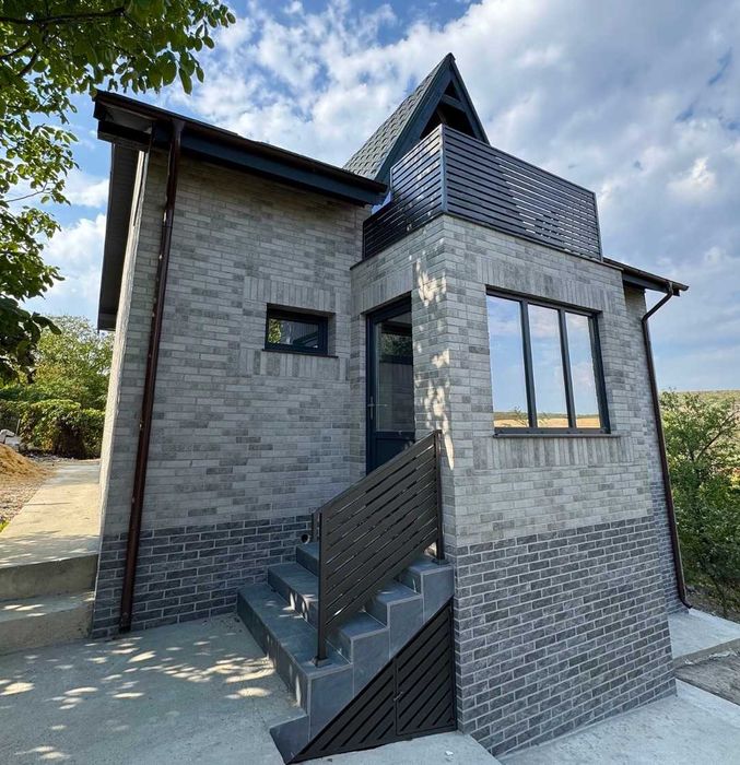 Panouri termoizolante klinker de la 145 lei/mp | montaj ușor