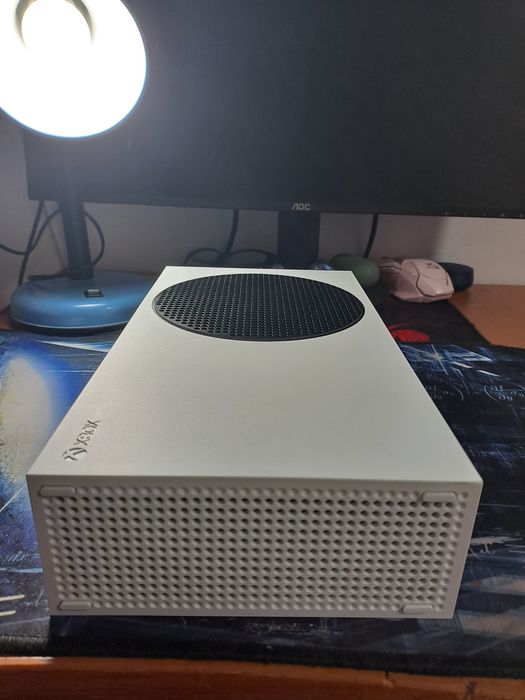 Vând/schimb xbox Series S