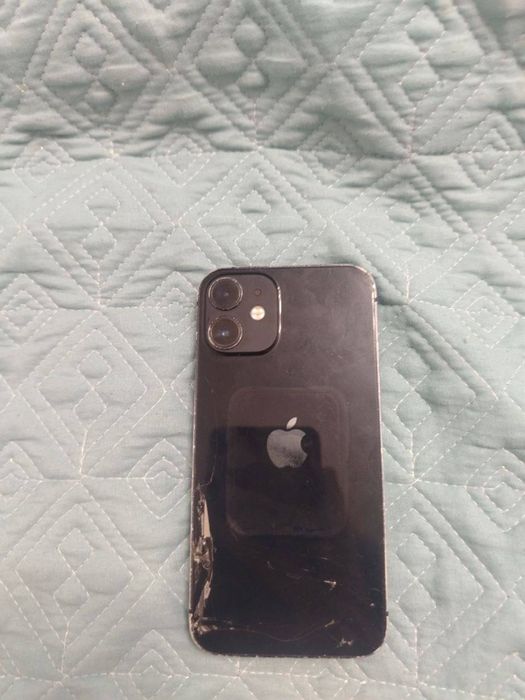 iphone 12 mini+ iphone se2020