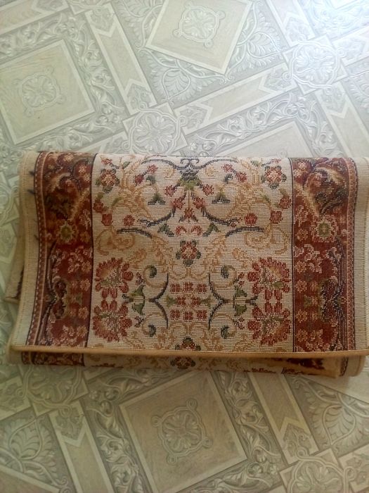 Продам ковровые дорожки