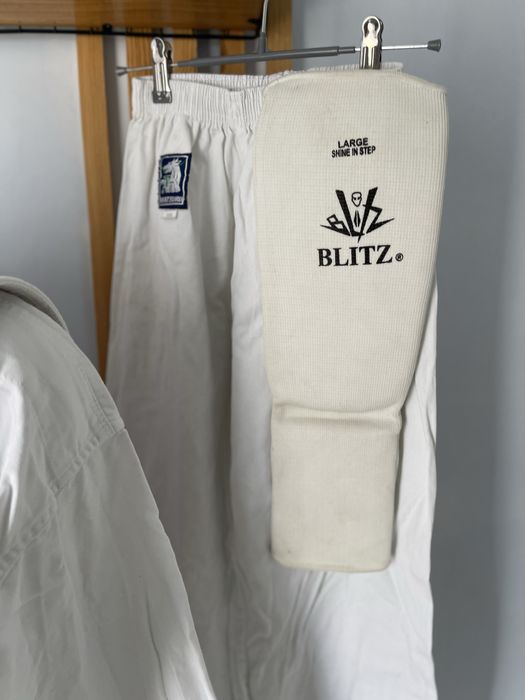 продам форму спортивную