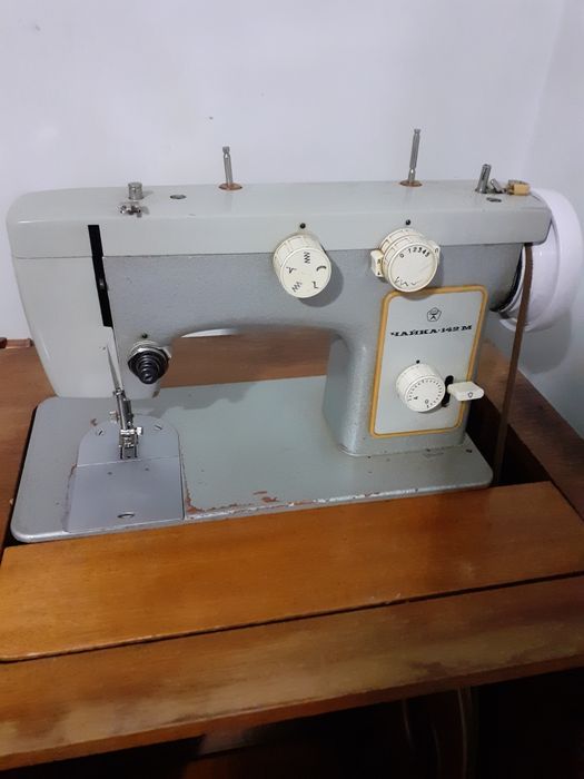 Чайка швейная машина,  Музикалный центр