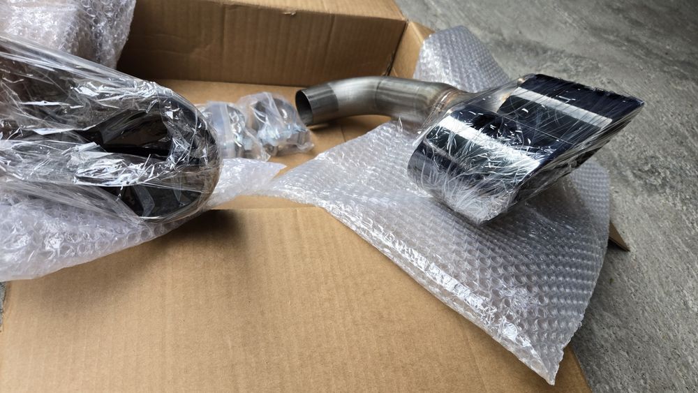 Tipsuri duble ,negre