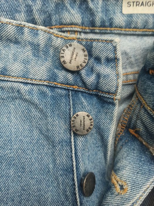 Blugi Review Straight fit