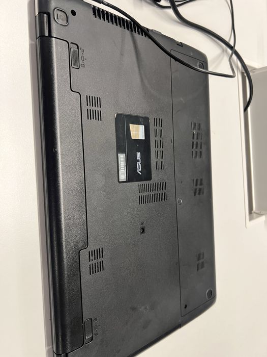 Шустрый ноут бук asus core i5