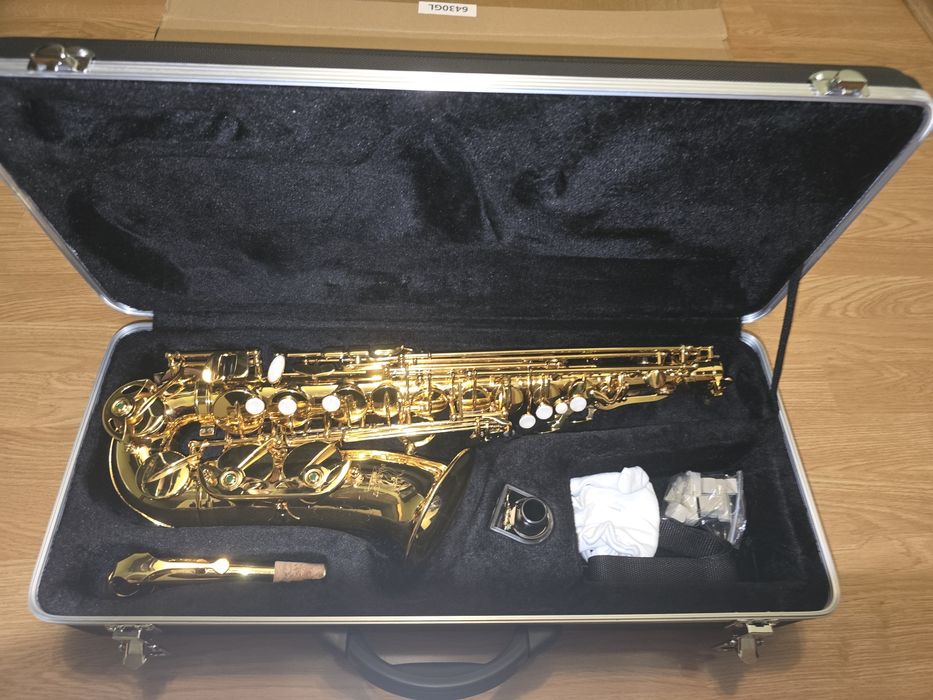 Parrot 6430 GL - saxofon alto NOU, doar probat în magazin, cu garanție